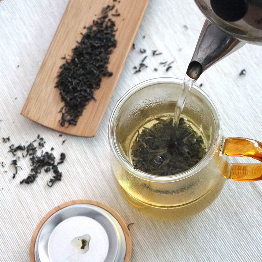 Quality Young leaf Green Tea Teatime_leaves